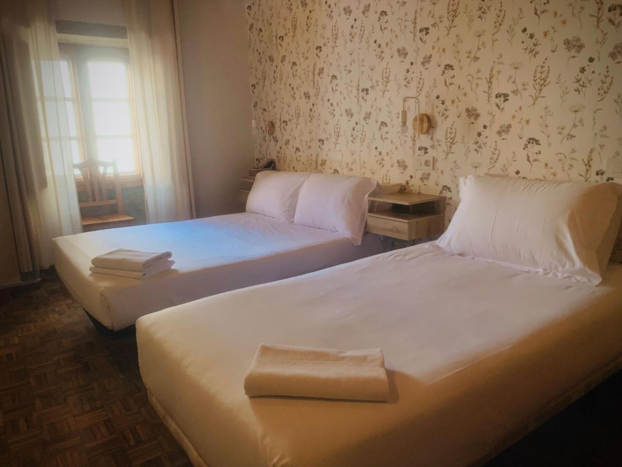 Hostal As Margaritas سانتياغو دي كومبوستيلا المظهر الخارجي الصورة